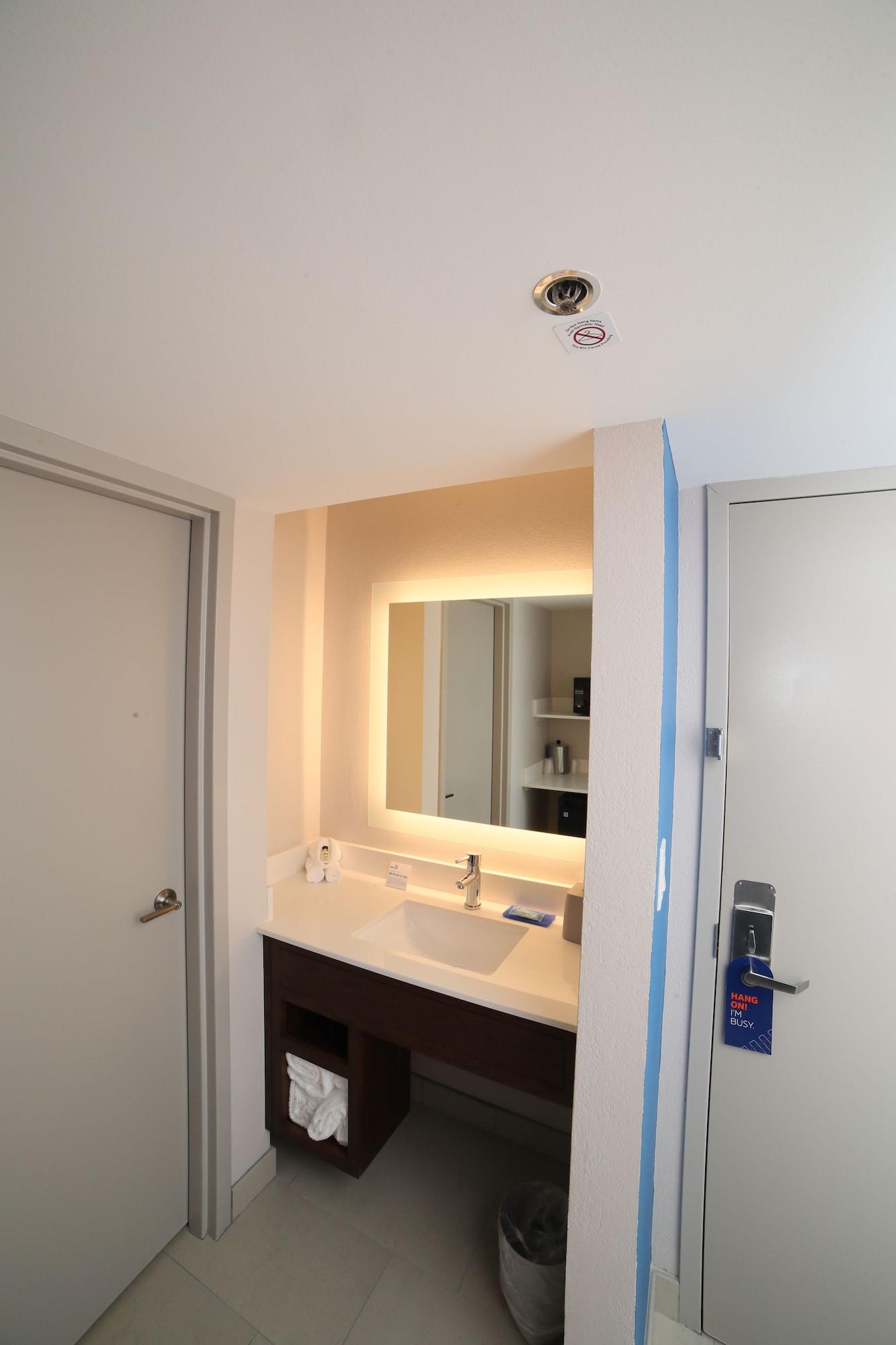 Holiday Inn Express Naperville By Ihg Dış mekan fotoğraf