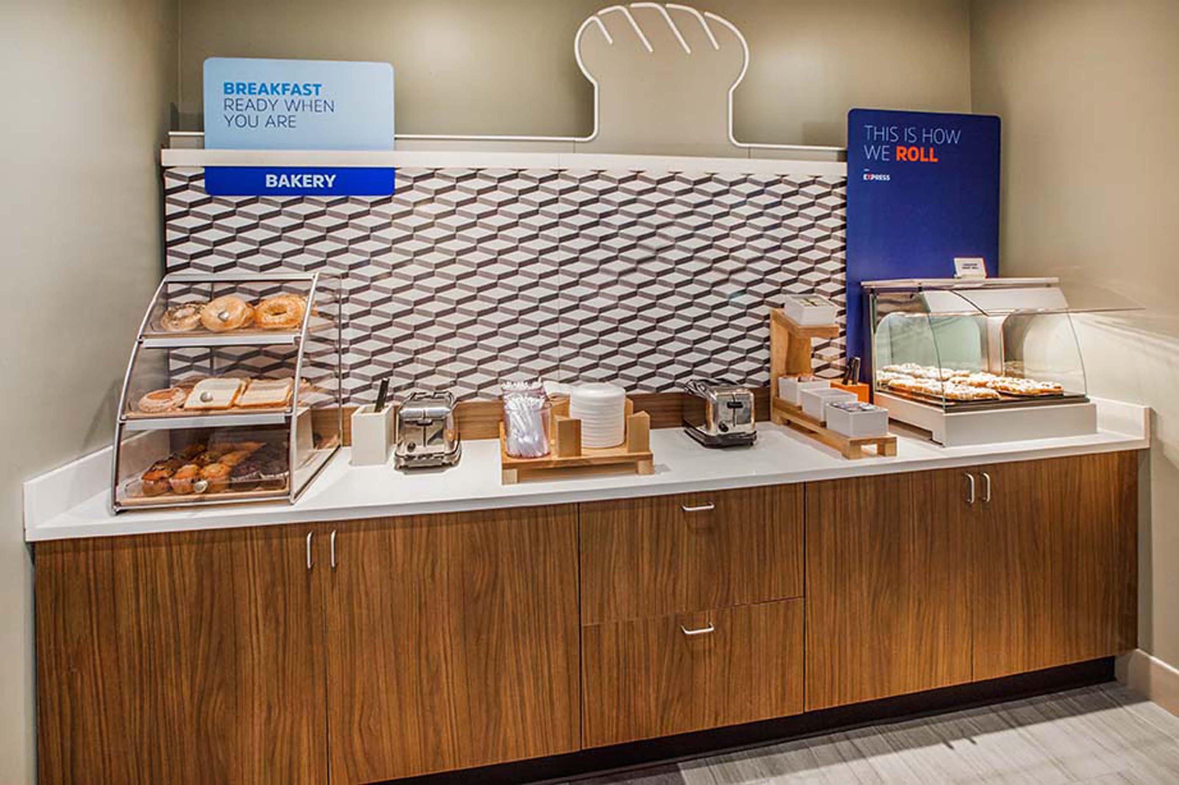 Holiday Inn Express Naperville By Ihg Dış mekan fotoğraf