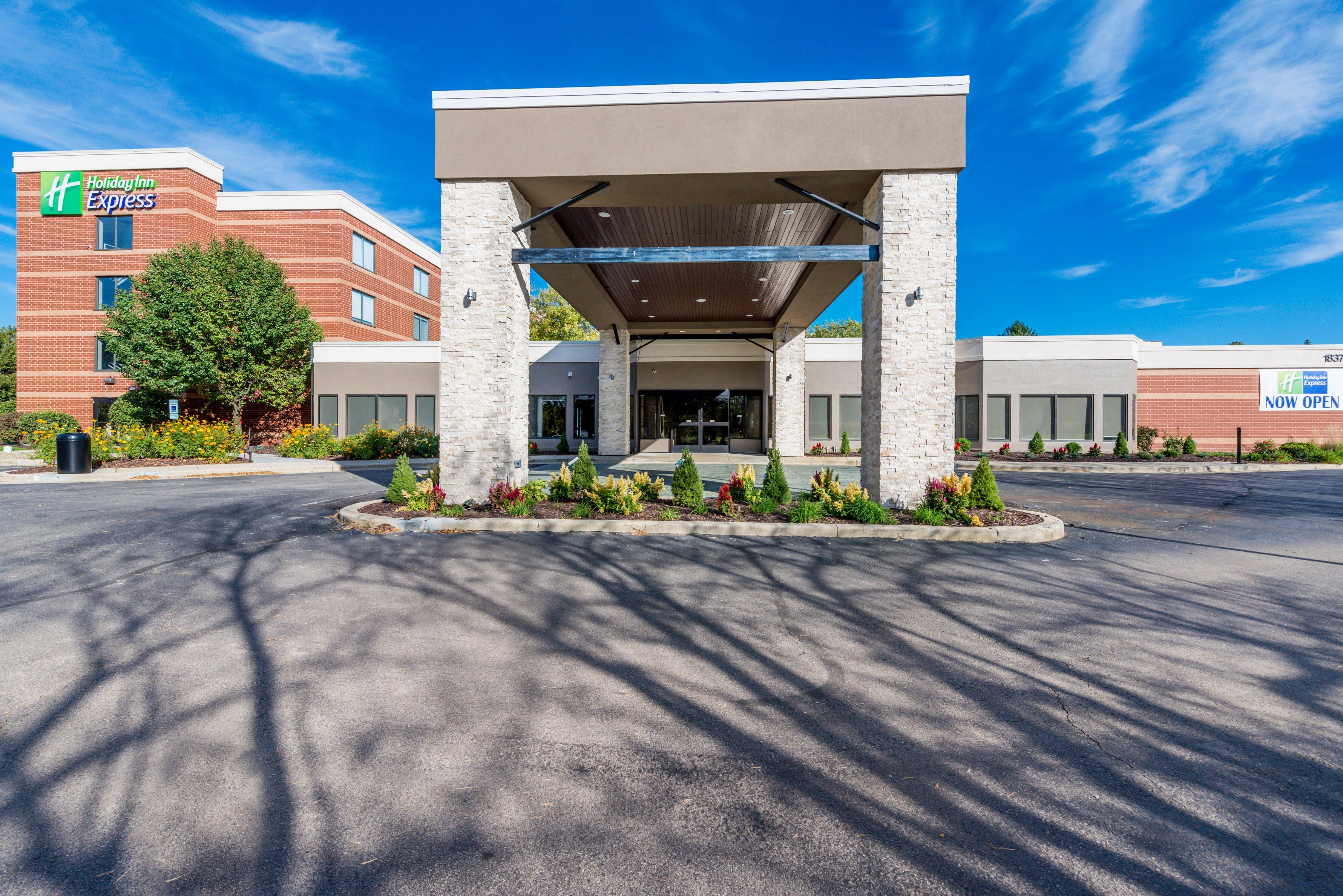 Holiday Inn Express Naperville By Ihg Dış mekan fotoğraf