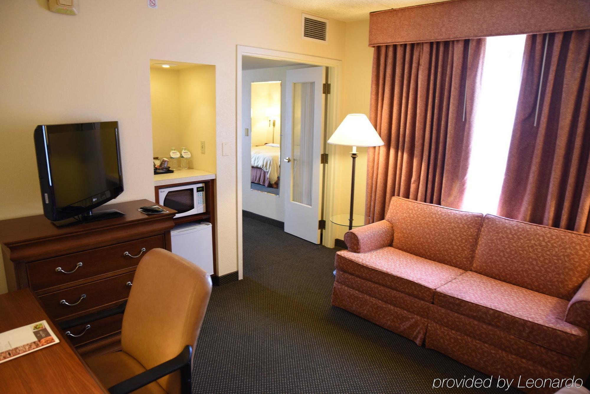 Holiday Inn Express Naperville By Ihg Dış mekan fotoğraf