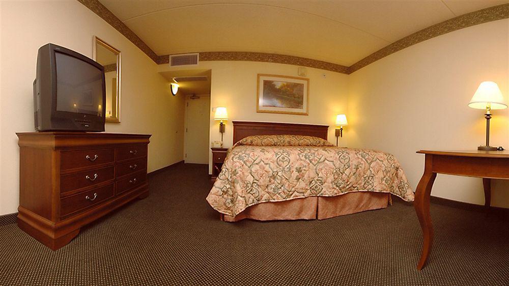 Holiday Inn Express Naperville By Ihg Dış mekan fotoğraf
